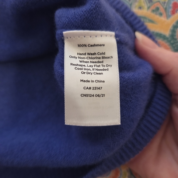Talbots Cashmere Sweater, Royal Blue. Size S - Picture 7 of 7